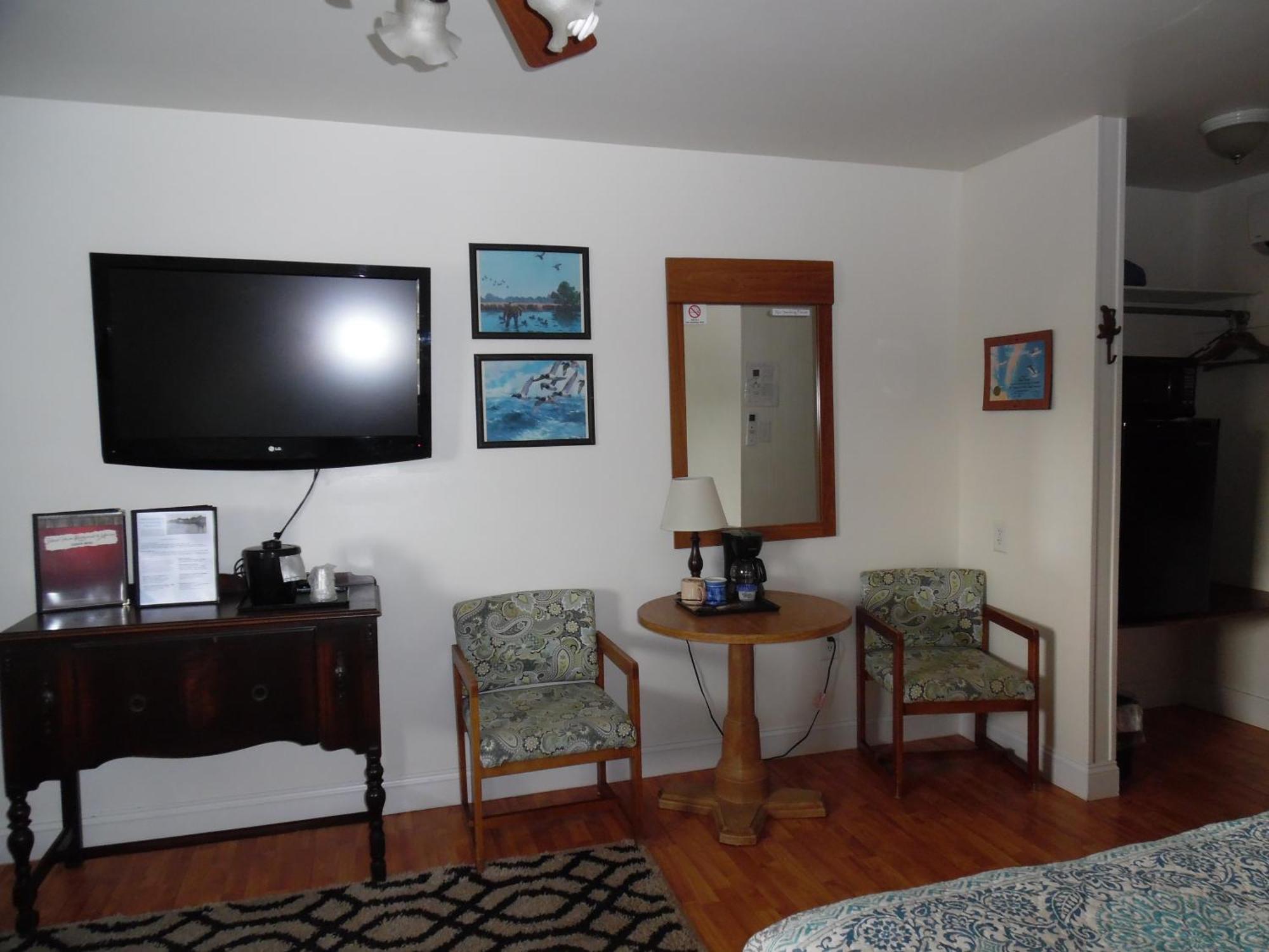 Wachapreague Inn - Motel Rooms Exterior photo