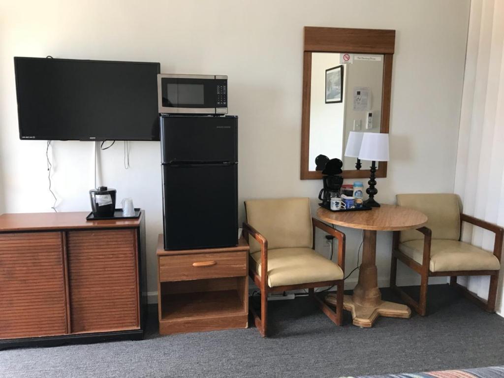Wachapreague Inn - Motel Rooms Room photo